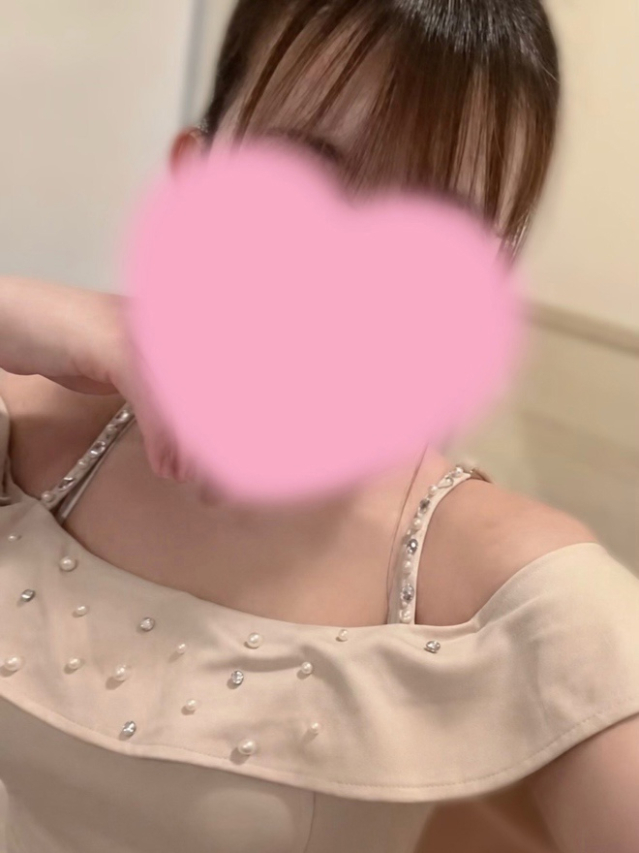 にこ☆小柄なセクシー美女♪