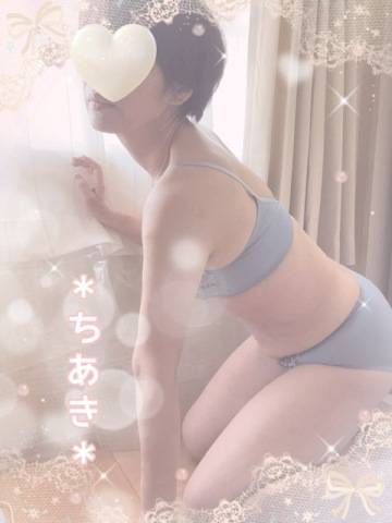 石高千晶（五十路マダム　愛されたい熟女たち　福山店）