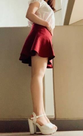 日傘をさして