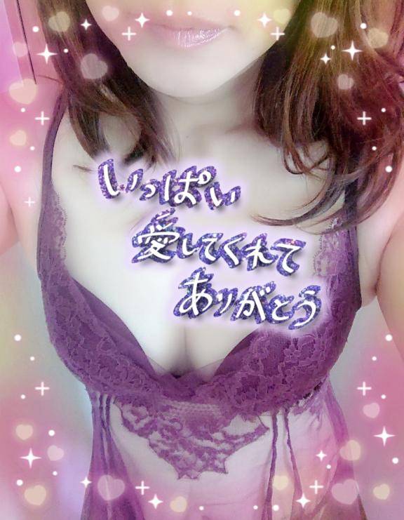 ?舐めるたびに悶えながら感じてくれて