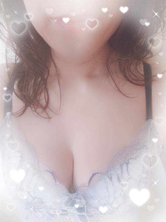 溢れるモノをこらえながら♪