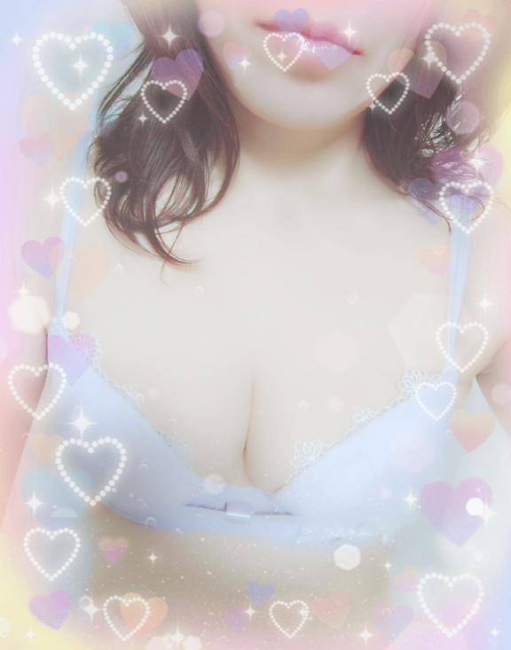 キス以上にエロい口移し