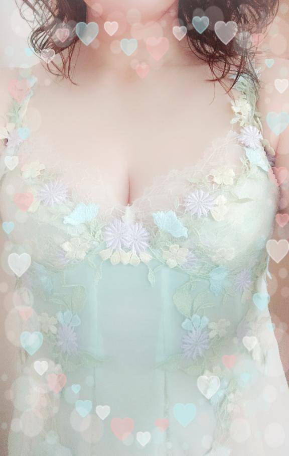 お風呂でイチャイチャ☆カラダを洗い合いっこ～滑りがよくて敏感