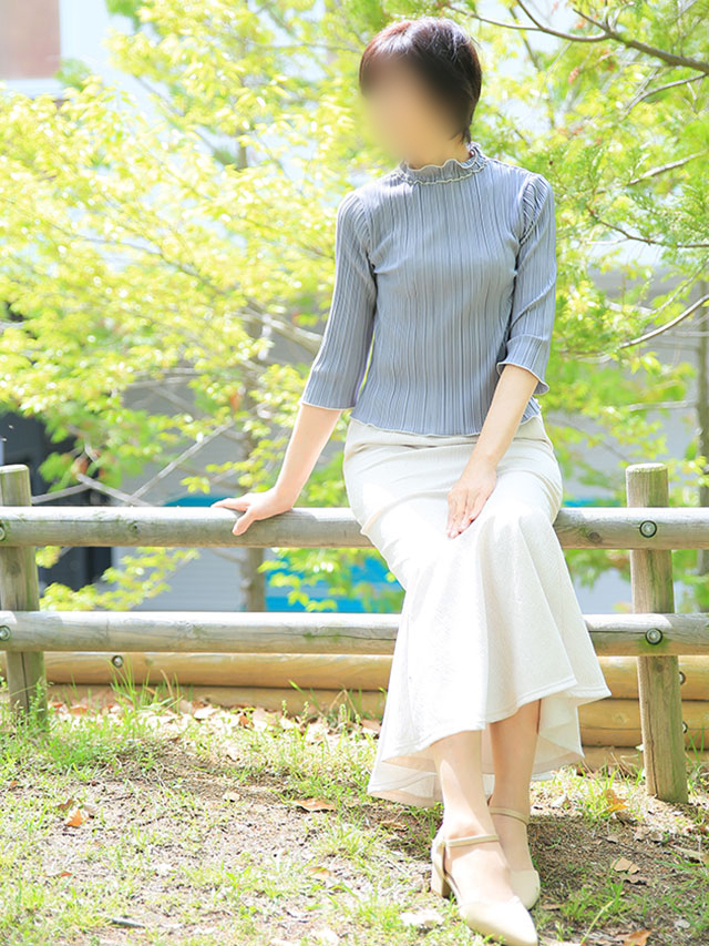 伊織潤(五十路マダム)