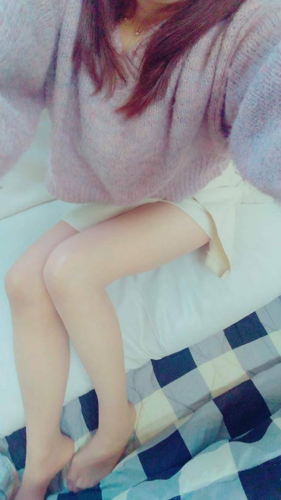 ミニスカート…