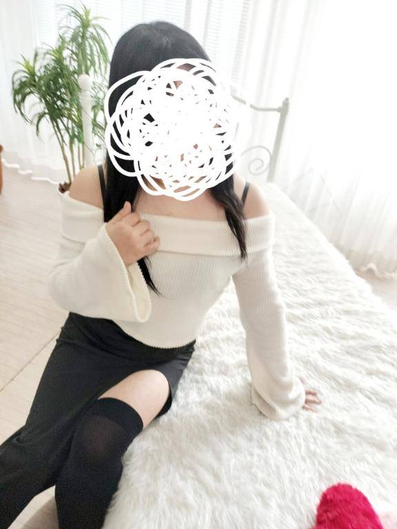 ゆら《ポワポワ系お姉さん》