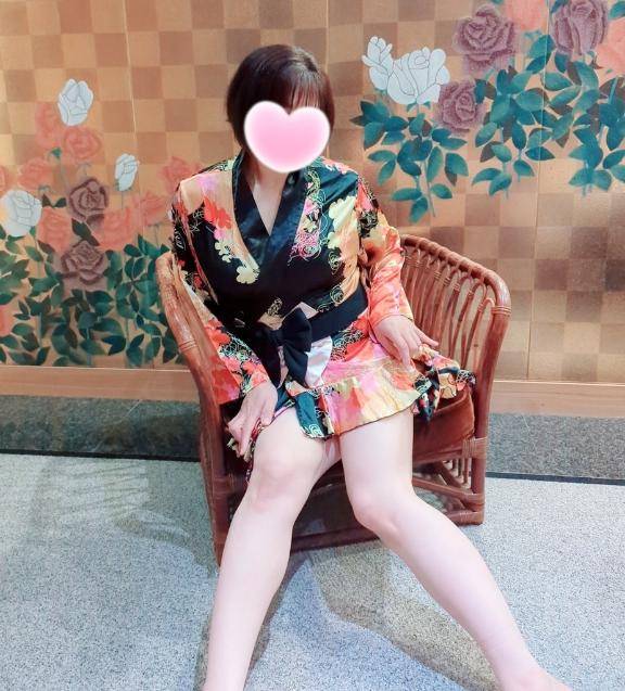 エロそうな人を探してた、、(^^)