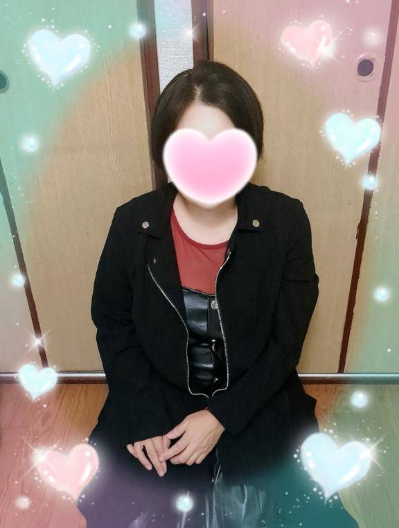 あいこ《バイブを前の穴に…》