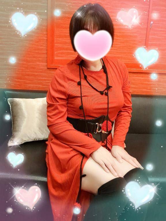 あいこ《バイブを前の穴に…》