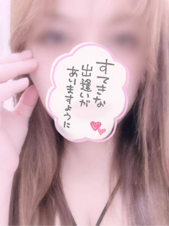 いつき《パイパンどM熟女》