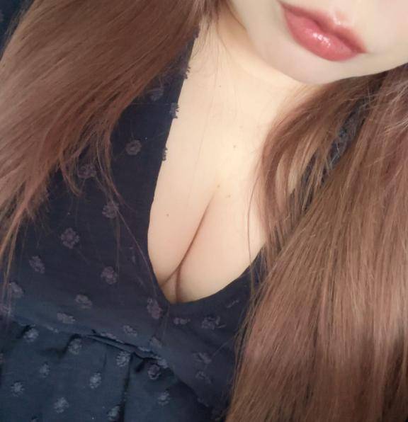 さき《エロスオーラビンビン》