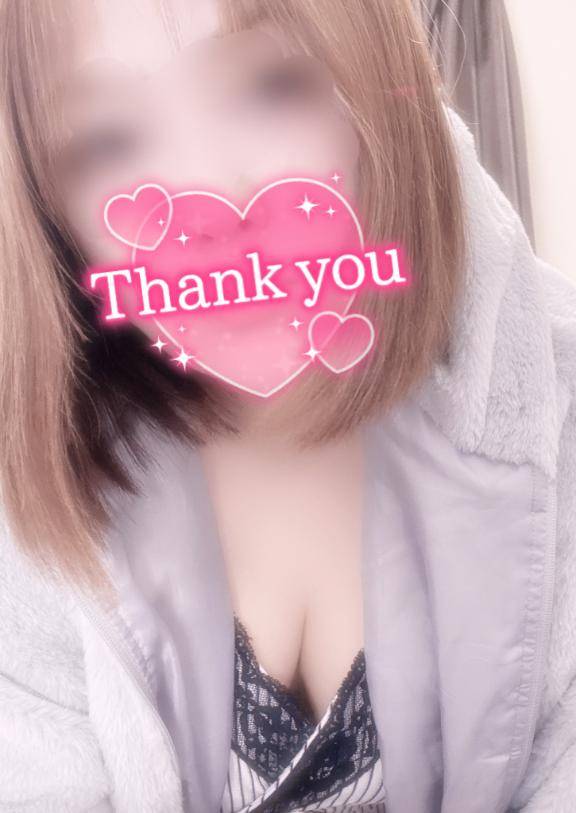 いつき《パイパンどM熟女》