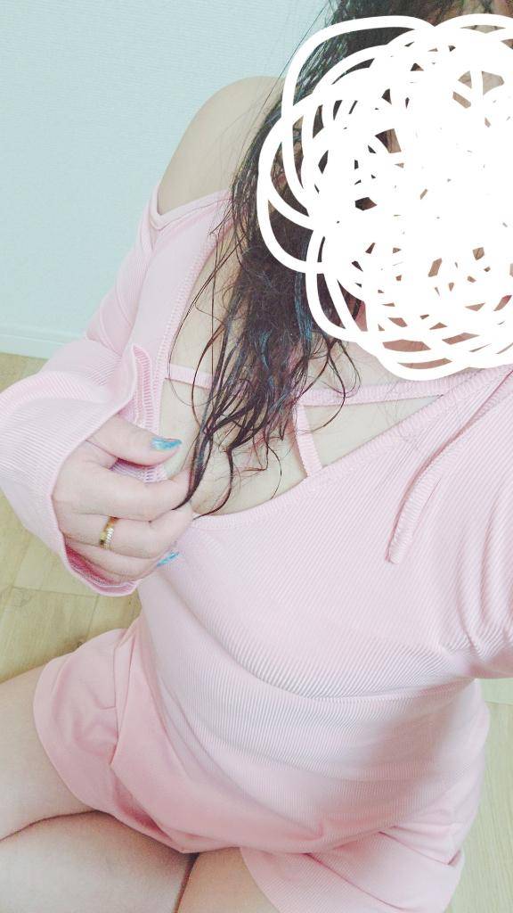 ゆら《ポワポワ系お姉さん》