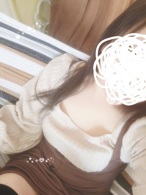 ゆら《ポワポワ系お姉さん》