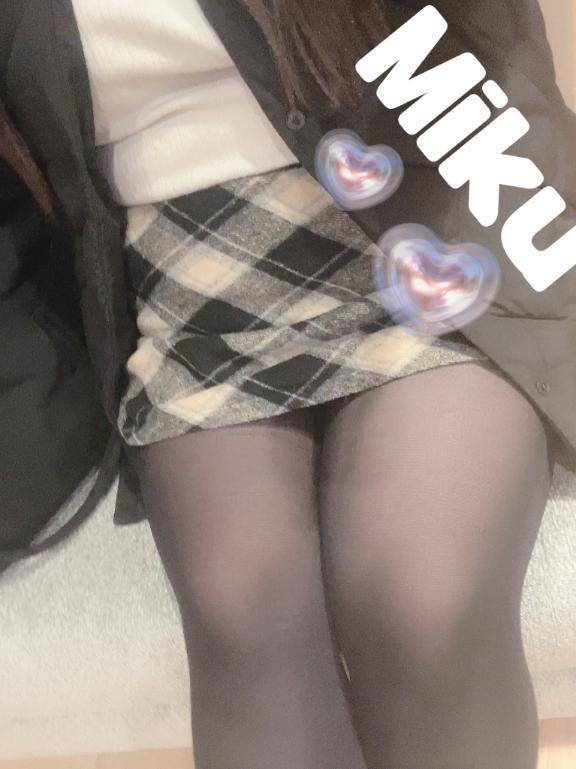 みく《本能の淫乱娘》