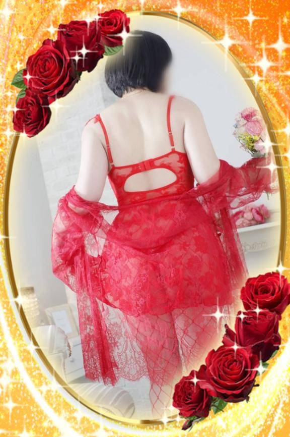 あいこ《バイブを前の穴に…》