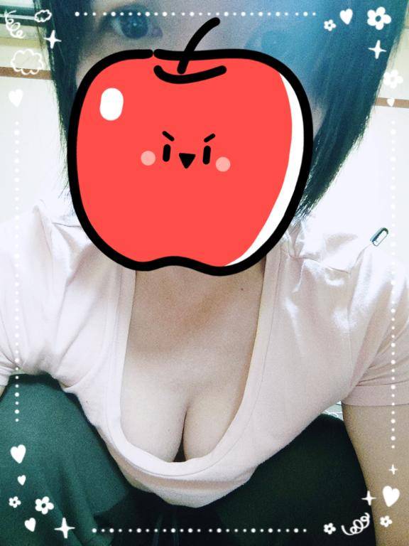 18時半までいてますー。