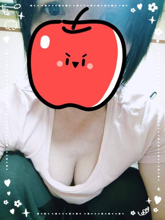 ゆき《細身の熟女枠》