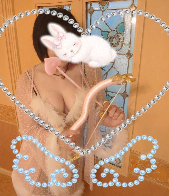 あいこ《バイブを前の穴に…》