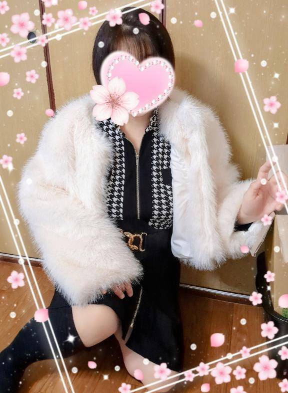 あいこ《バイブを前の穴に…》