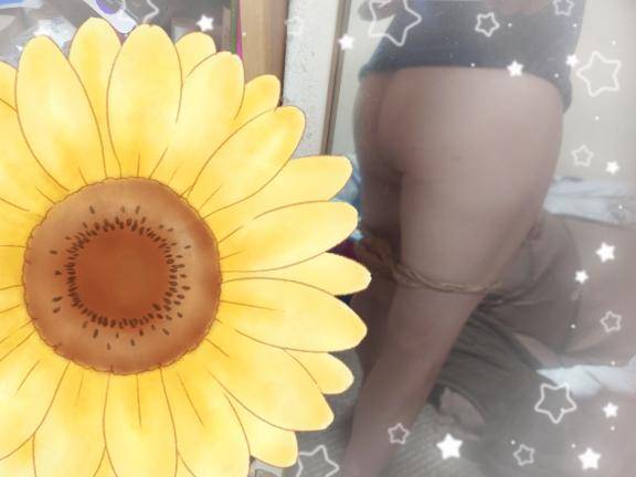 ゆき《細身の熟女枠》