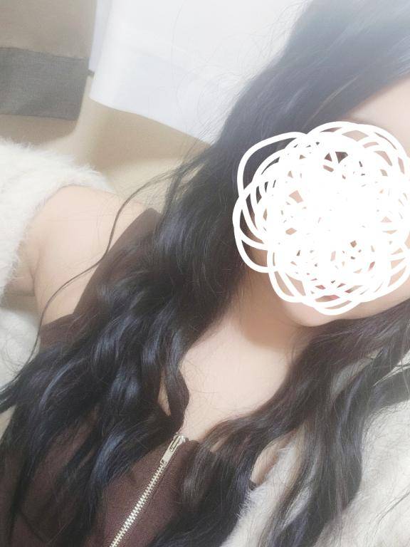 ゆら《ポワポワ系お姉さん》