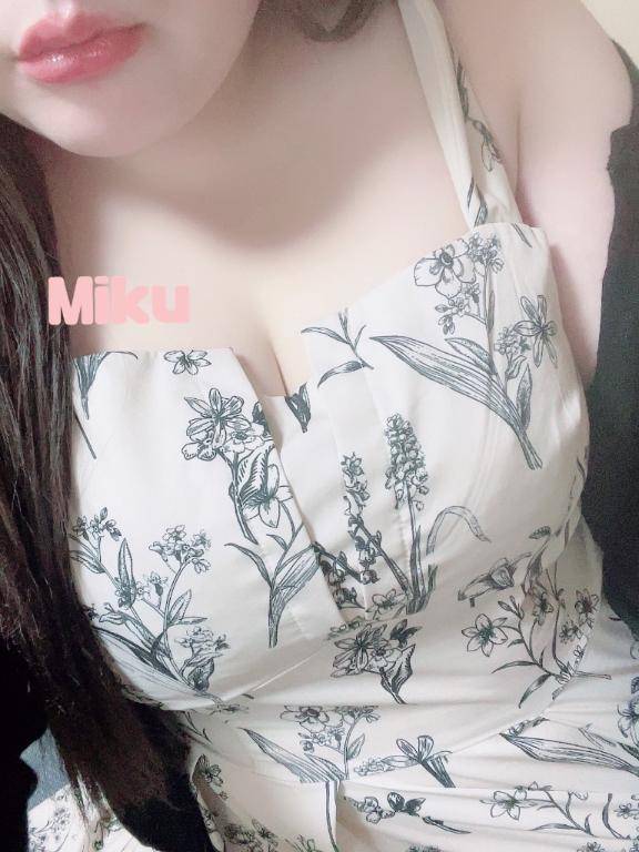 みく《本能の淫乱娘》