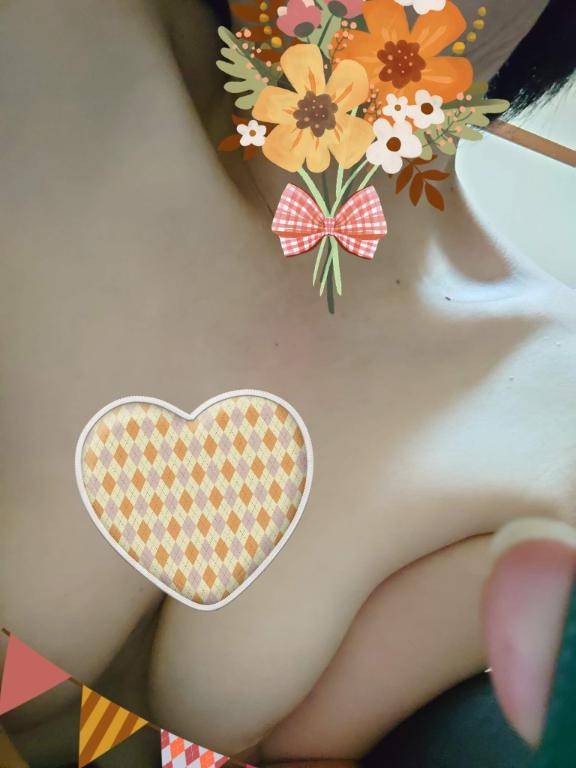 ゆき《細身の熟女枠》