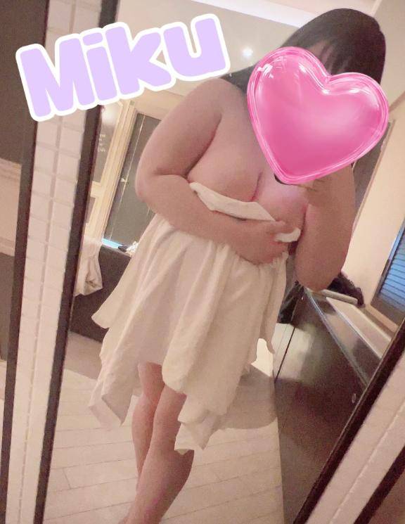 みく《本能の淫乱娘》