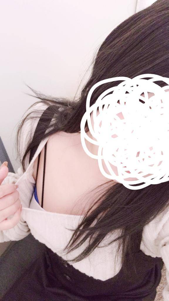 ゆら《ポワポワ系お姉さん》