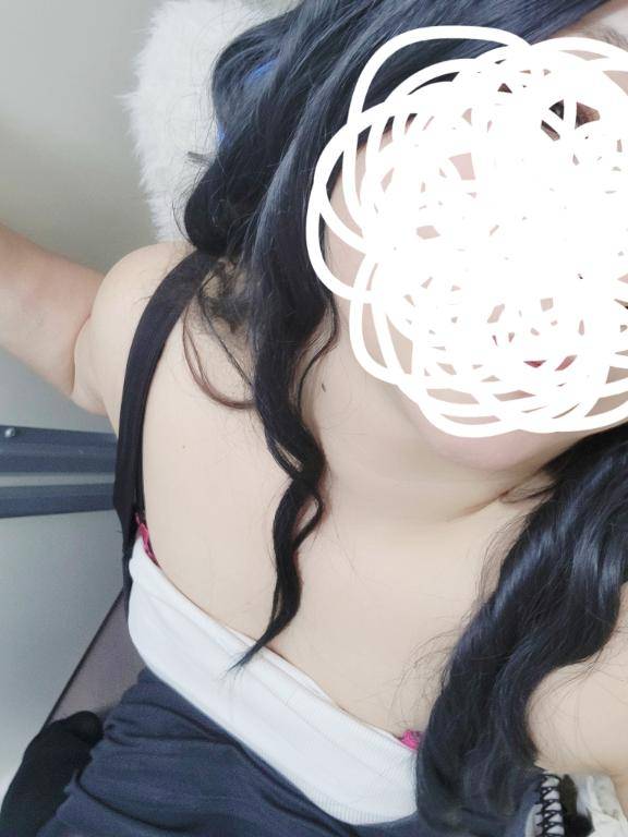 ゆら《ポワポワ系お姉さん》