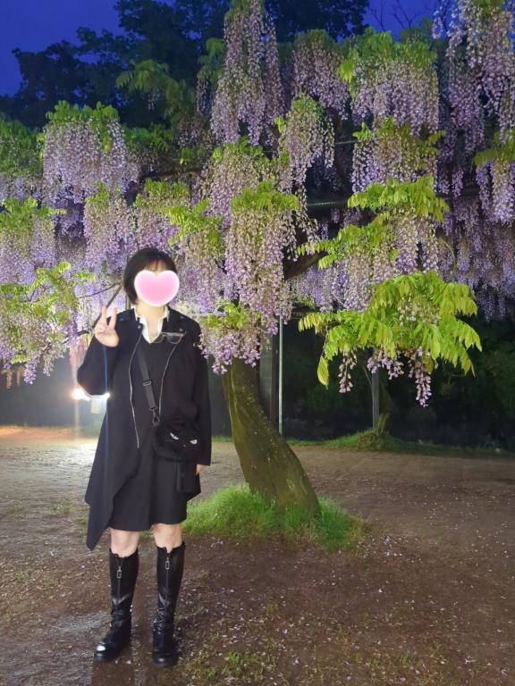 あいこ《バイブを前の穴に…》