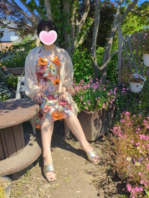 あいこ《バイブを前の穴に…》