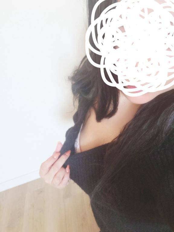 ゆら《ポワポワ系お姉さん》