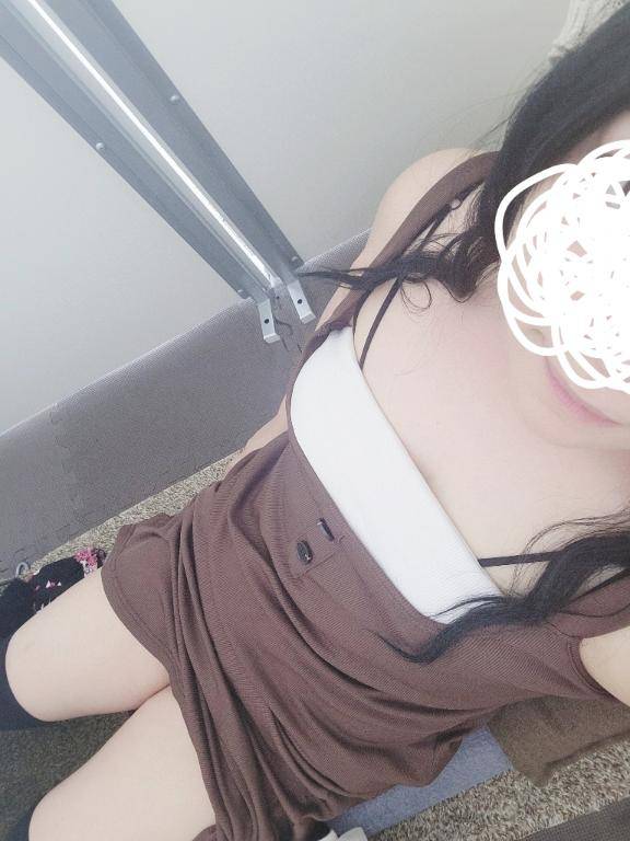 ゆら《ポワポワ系お姉さん》