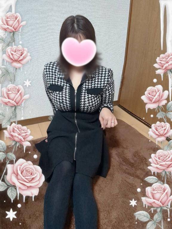 りり《心と股間を鷲掴み》