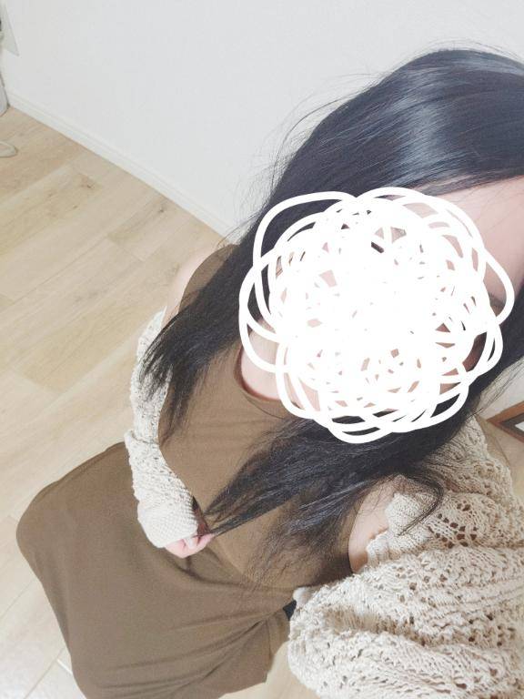 ゆら《ポワポワ系お姉さん》