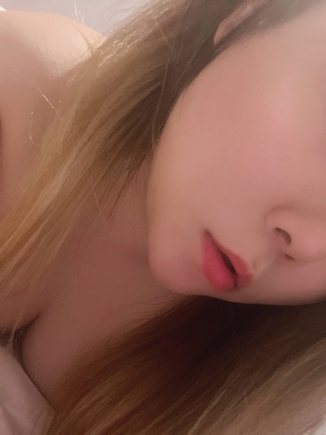 みい《勝負するおっぱい》