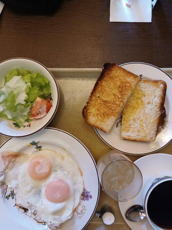 お早うございます