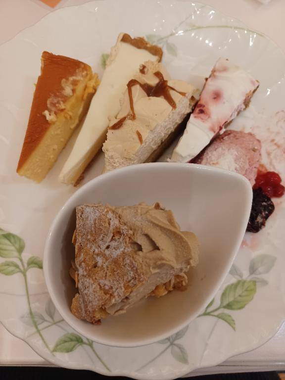 お早うございます