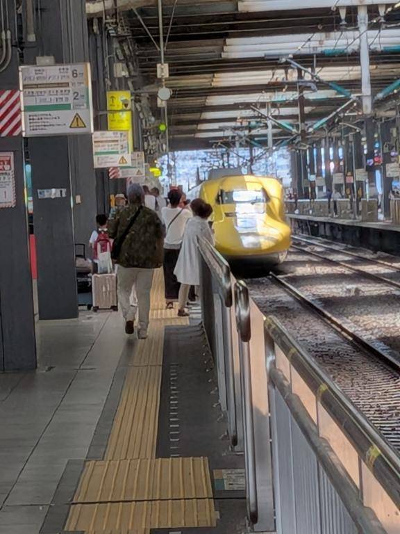 こんにちは