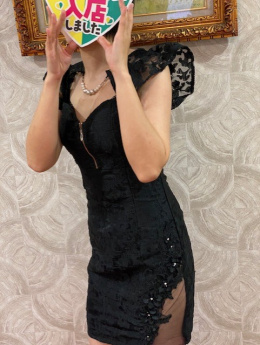 マナミ