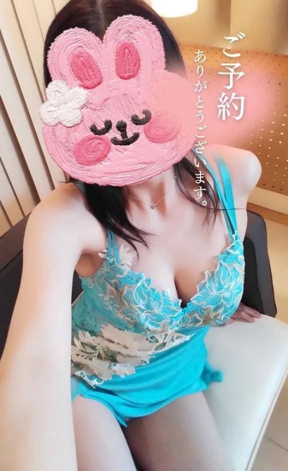 出勤リクエスト、ご予約🍀本当にありがとうございます🙇‍♀️🩷 ̖́-