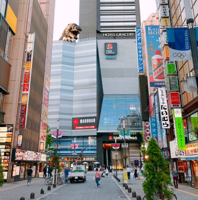 さゆり　　指名料無料中