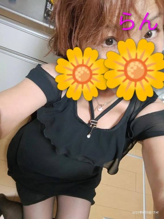 乳首小さいよ（笑）