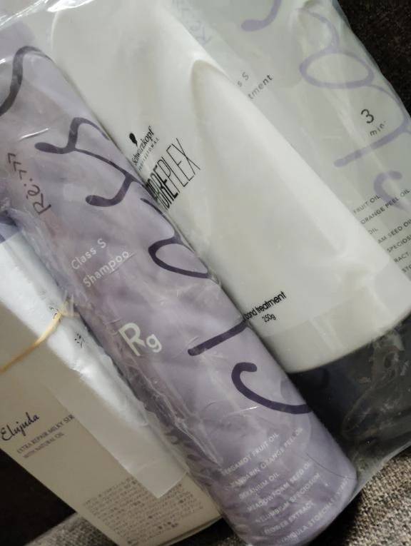 美容師のかたに