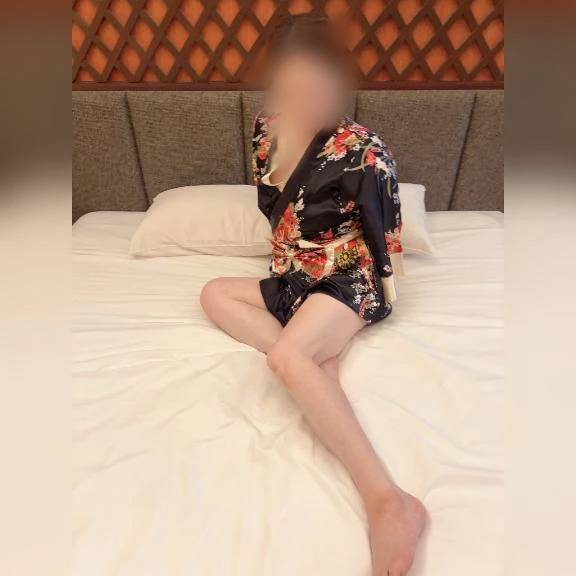 :.* ♡ー\(°´˘`°)/ー♡ *.