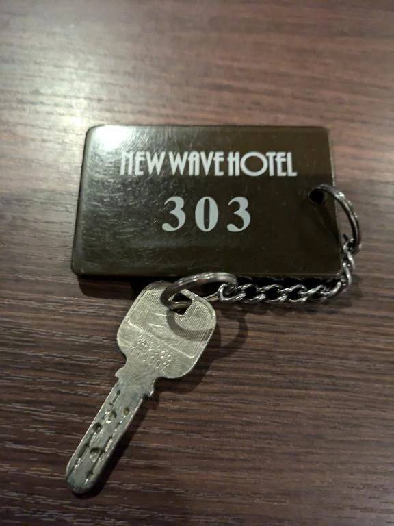 ニューウェーブ３０３様、ありがとうございます。