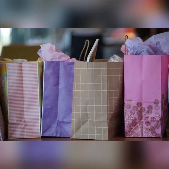 福袋に鉄アレイ❓