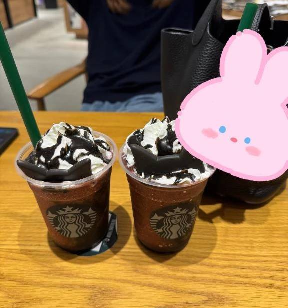 ヽ(*^ｰ^)人(^ｰ^*)ノ